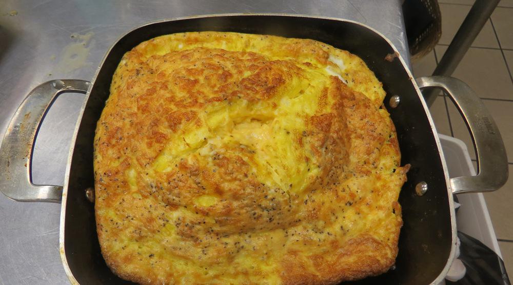 52E04B7C84F69 52D6A0D28Bb43 2014 01 Week 3 New Products Lussow Ceramic Pan Egg Frittata Photo 2 Small