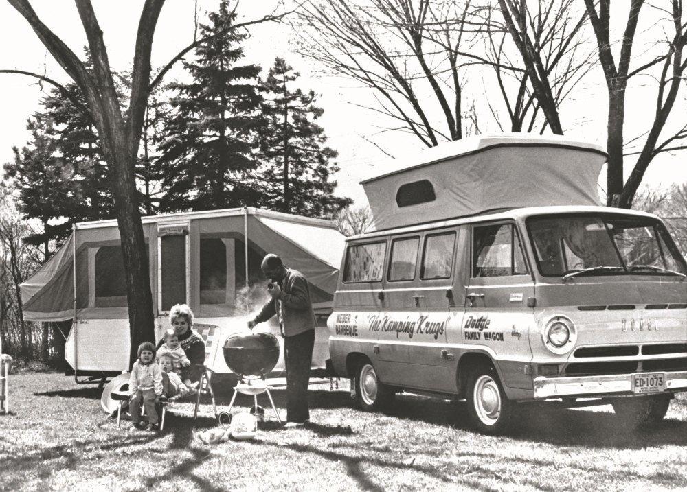53B57Ca6C0Ae3 10 21 12 Family And Camper