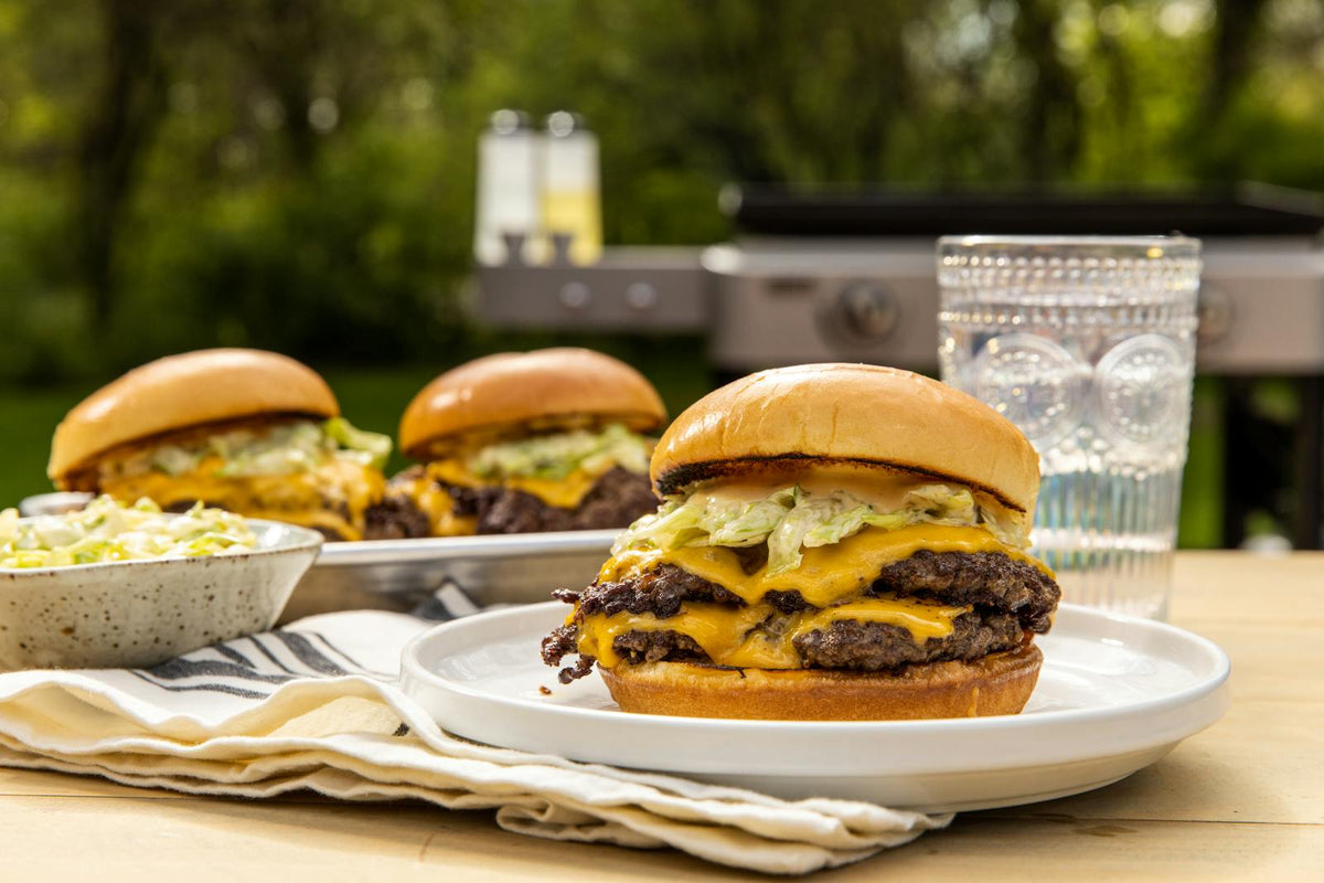 Double Smashburgers High Res 4 Z9 A8660