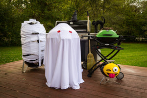 Grills dressed up for halloween mummy, ghost, witch, wig and emoji – Halloween – weber Grills