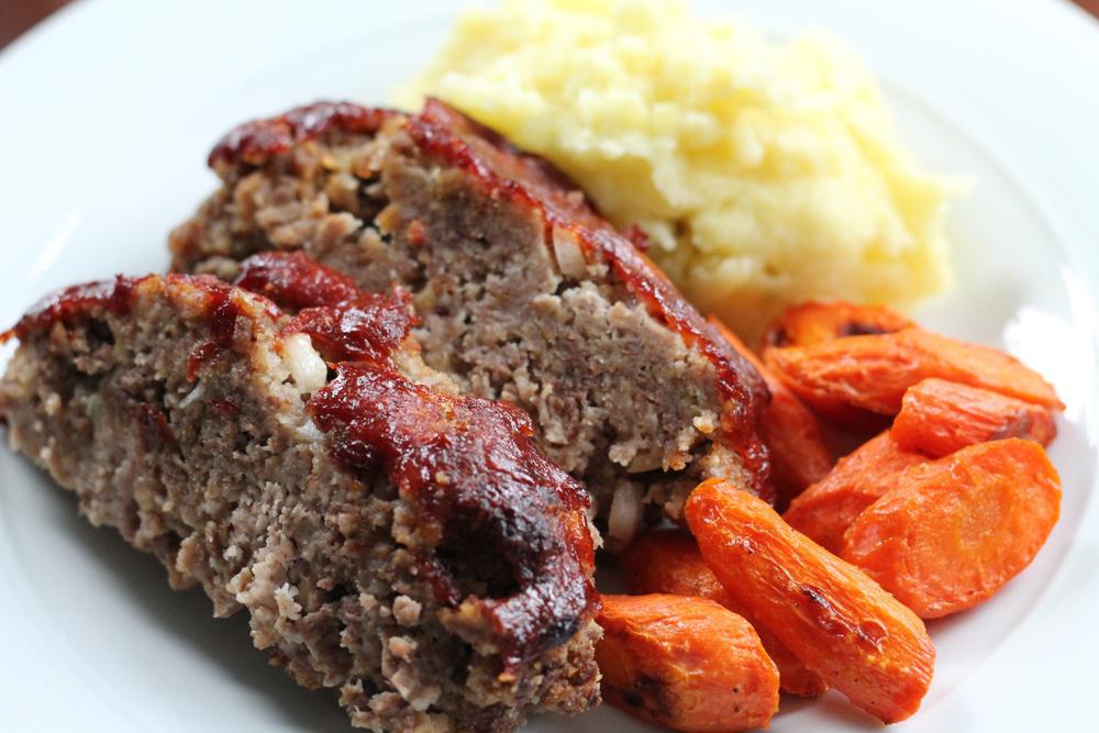 53B1Af467C54E Grilled Meatloaf Lussow Photo Small