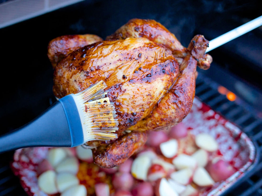 571E68B41E22E Weber Guest Rotisserie Tequila Lime Chicken Img 23091