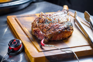 593717Cab0E35 Tomahawk Steak Scg I Grill