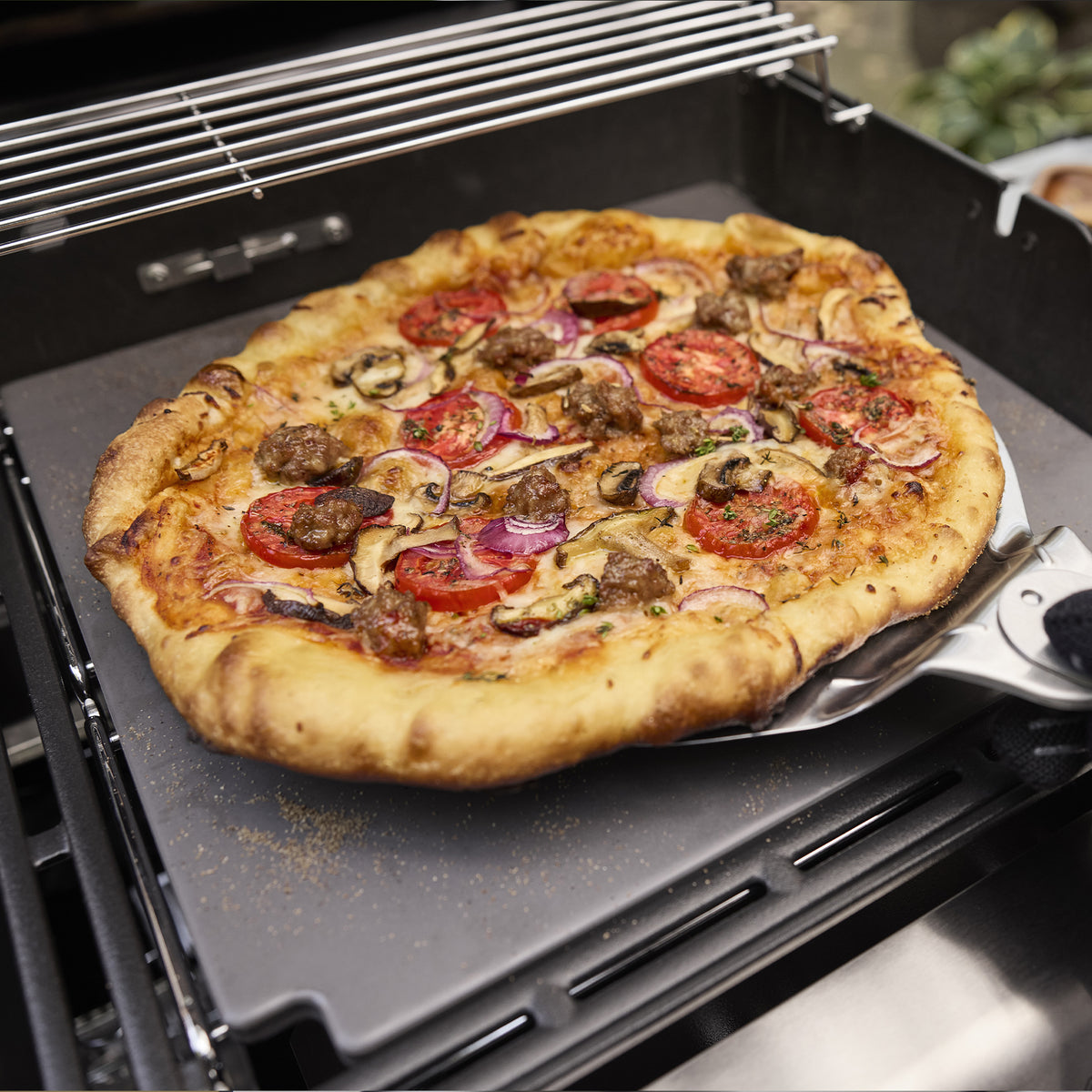 Spirit® S-425 Gas Grill (Natural Gas)