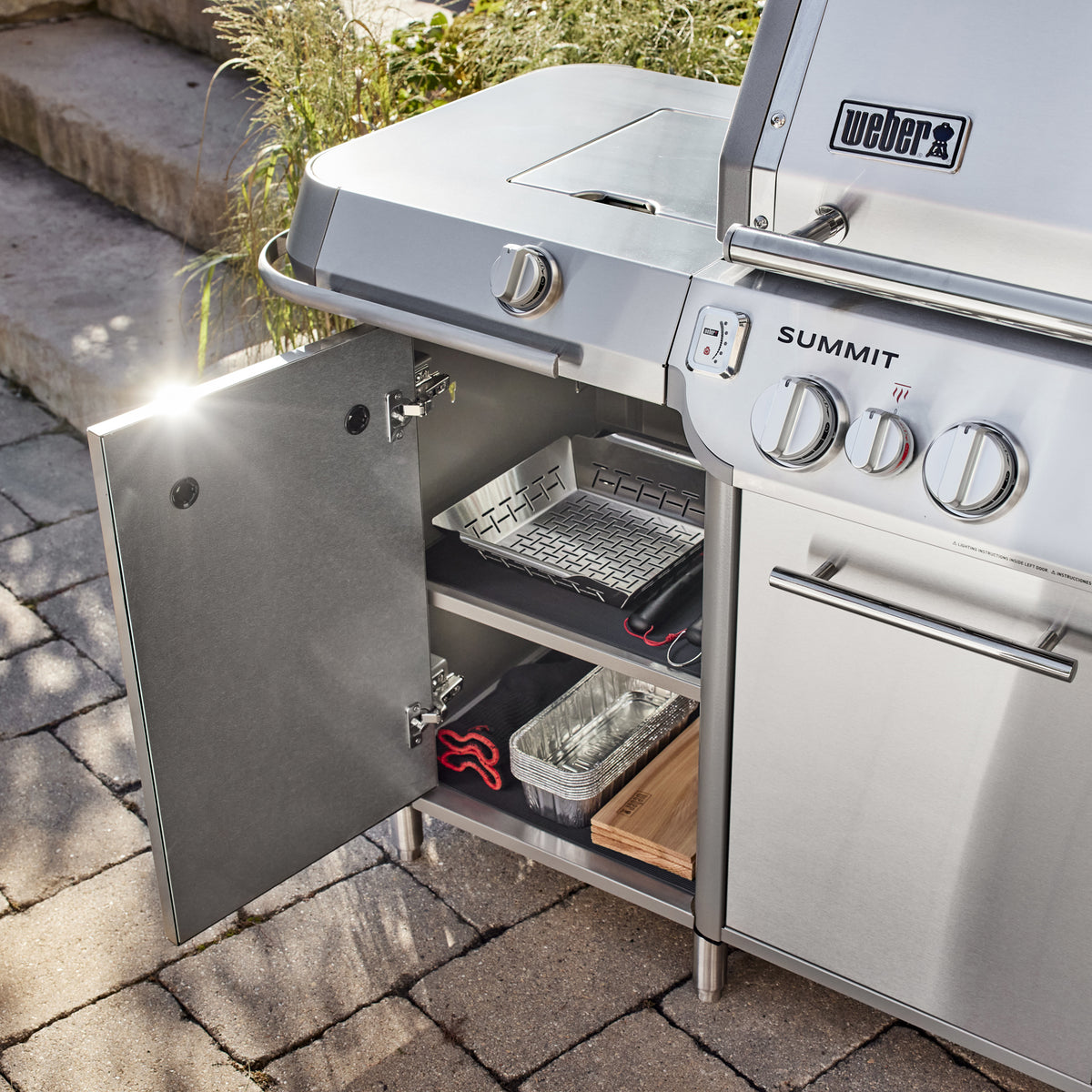 Summit® GC38 S Grill Center (Liquid Propane)