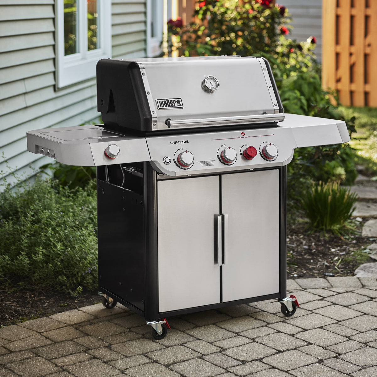 Barbecue au gaz Genesis S-335C