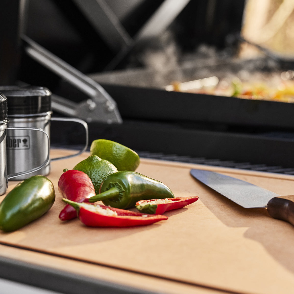 Weber Works™ XL Cutting Board