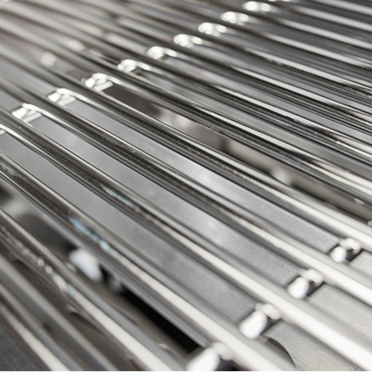 Genesis® SP-E-430 Gas Grill Stealth® Edition (Natural Gas)
