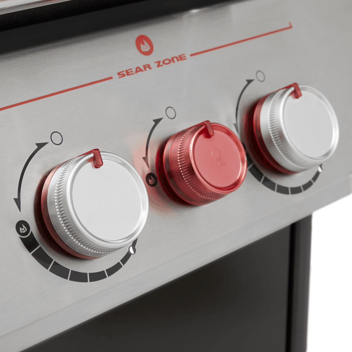 Dedicated sear burner control adds heat to the extra-large sear zone for searing multiple steaks at once.