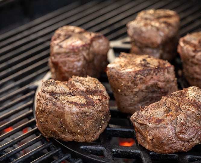 Explore endless grilling possibilities with the stainless-steel Gourmet BBQ System ready cooking grate. Remove the center to transform your cooking grate into a pizza stone, griddle, sear grate, poultry roaster, or any other of the many Gourmet BBQ System cookware options, sold separately. 
